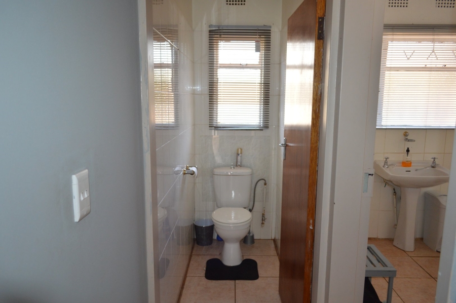 3 Bedroom Property for Sale in Flamwood North West